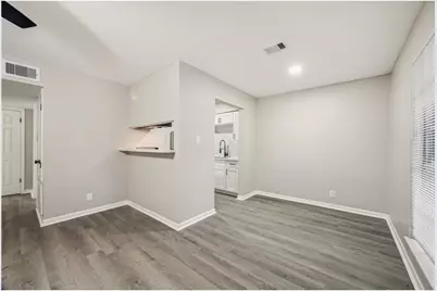 910 7th Avenue N #3, Texas City, TX 77590 - Photo 7