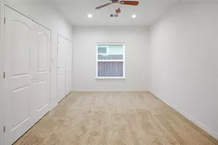 8147 Chateau St, Houston, TX 77028 - Photo 7