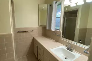 4402 Cheena Dr, Houston, TX 77096 - Photo 21