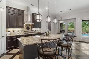 700 Southfield Dr, Friendswood, TX 77546 - Photo 11