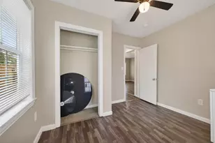 709 Center St, Richmond, TX 77469 - Photo 15