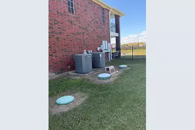 8703 Tumblewood Drive, Beach City, TX 77523 - Photo 25