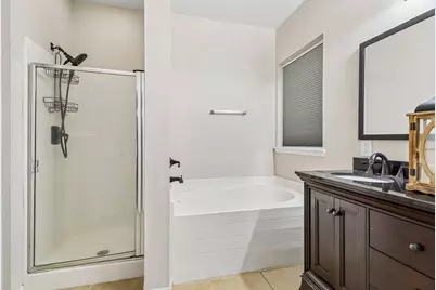 8807 Lacy Willow Court, Tomball, TX 77375 - Photo 15