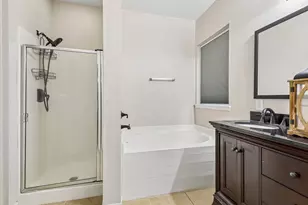 8807 Lacy Willow Ct, Tomball, TX 77375 - Photo 15