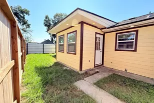 207 Tidwell Rd, Houston, TX 77022 - Photo 29