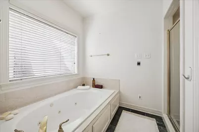 4832 Post Oak Timber Drive, Houston, TX 77056 - Photo 19