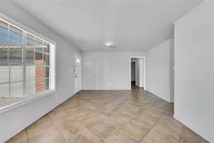 1706 Bayou Homes Dr, Galveston, TX 77551 - Photo 7