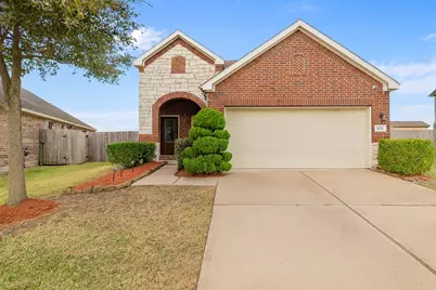 3070 Persimmon Valley Lane, Dickinson, TX 77539 - Photo 1