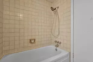 10014 Carlow Ln, La Porte, TX 77571 - Photo 13