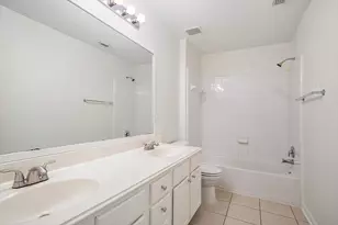 12706 N Rock Creek Ct N, Houston, TX 77346 - Photo 23