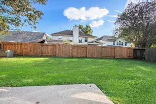 12706 N Rock Creek Ct N, Houston, TX 77346 - Photo 25