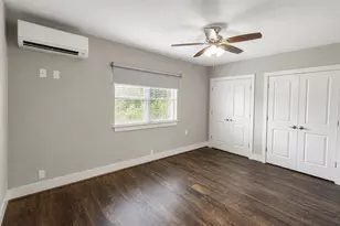 1624 Sealy, Galveston, TX 77550 - Photo 9