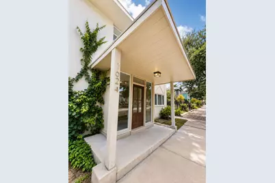 1624 Sealy #102, Galveston, TX 77550 - Photo 1