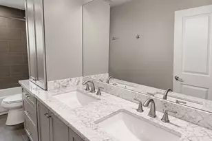 1624 Sealy, Galveston, TX 77550 - Photo 7