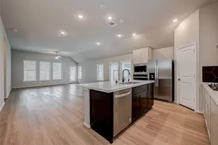 8539 International Falls Dr, Porter, TX 77365 - Photo 11