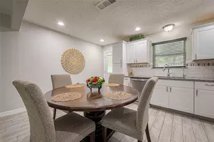 16614 Forest Bend Ave, Friendswood, TX 77546 - Photo 11