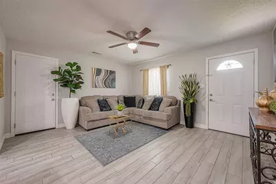 16614 Forest Bend Avenue, Friendswood, TX 77546 - Photo 9