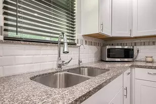 16614 Forest Bend Ave, Friendswood, TX 77546 - Photo 15