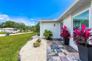 16614 Forest Bend Ave, Friendswood, TX 77546 - Photo 5