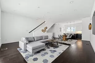 2613 Hutchins St, Houston, TX 77004 - Photo 9