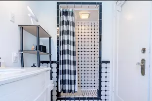 1723 Rosenberg St, Galveston, TX 77550 - Photo 25