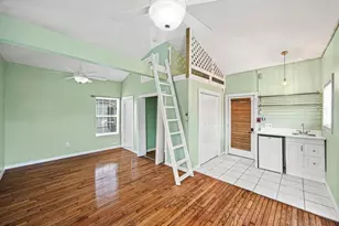 1723 Rosenberg St, Galveston, TX 77550 - Photo 31