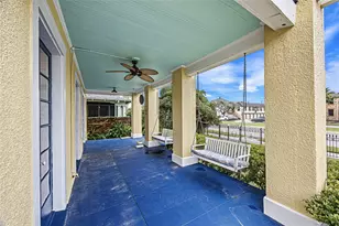 1723 Rosenberg St, Galveston, TX 77550 - Photo 3