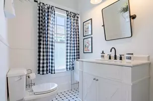 1723 Rosenberg St, Galveston, TX 77550 - Photo 23
