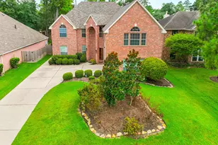 7 Stickley Ct, The Woodlands, TX 77382 - Photo 1