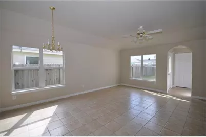 21139 Grandin Wood Court, Humble, TX 77338 - Photo 9
