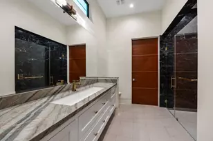 3002 Ferndale St, Houston, TX 77098 - Photo 21