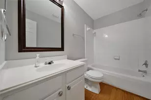 26 N Walden Elms Cir, The Woodlands, TX 77382 - Photo 23