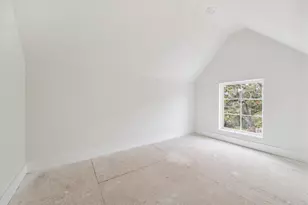 2211 Saxon Dr, Houston, TX 77018 - Photo 13