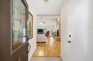 16918 Barkentine Ln, Friendswood, TX 77546 - Photo 7