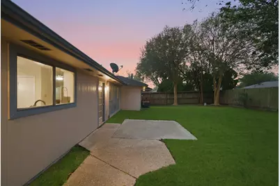 16918 Barkentine Lane, Friendswood, TX 77546 - Photo 29