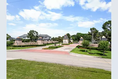 10921 Bourbon Street, Willis, TX 77318 - Photo 3