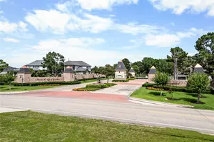 10921 Bourbon St, Willis, TX 77318 - Photo 3