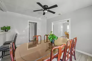 220 Engel St, Houston, TX 77011 - Photo 13