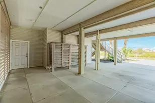 20911 W Sand Hill Dr, Galveston, TX 77554 - Photo 33