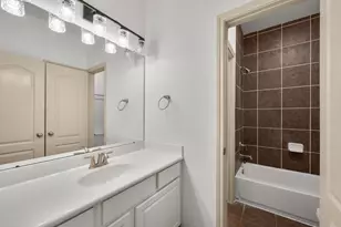 4603 Red Hawk Ct, Sugar Land, TX 77479 - Photo 37