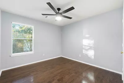 19 Timberstar St Street, The Woodlands, TX 77382 - Photo 33