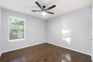 19 Timberstar St St, The Woodlands, TX 77382 - Photo 33