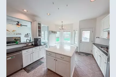 2605 Broussard Court, Seabrook, TX 77586 - Photo 15