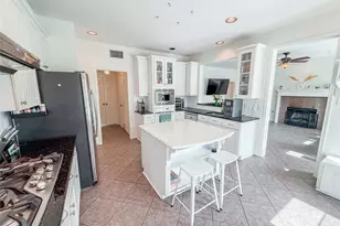 2605 Broussard Ct, Seabrook, TX 77586 - Photo 13