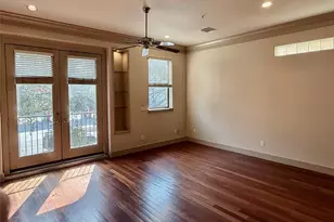 953 Yale St, Houston, TX 77008 - Photo 7