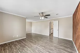 19514 Alinawood Dr, Humble, TX 77346 - Photo 11