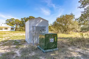725 Private Rd 1581, Hallettsville, TX 77964 - Photo 23