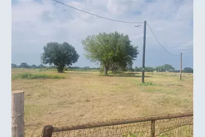 3884 US Highway 90A, Hallettsville, TX 77964 - Photo 1