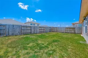 2206 Mirror Ridge Ct, Texas City, TX 77568 - Photo 31