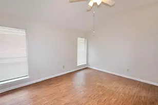 2911 Silent Dr, Sugar Land, TX 77498 - Photo 7